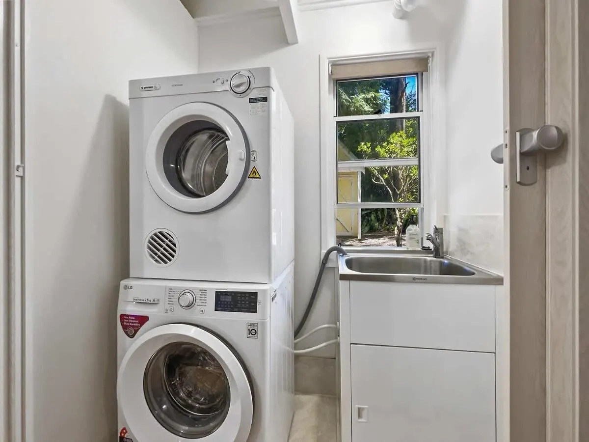 Puddleduck Cottage - Garden Hideaway Near Maleny Balmoral Ridge بيت للعطل